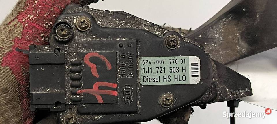 PEDAŁ VOLKSWAGEN GOLF IV 1J1721503H Lipno