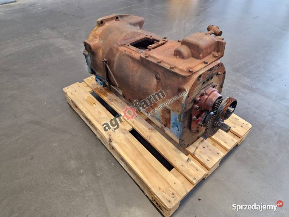 Skrzynia biegów Ford 7700 D7NN7006C Byków