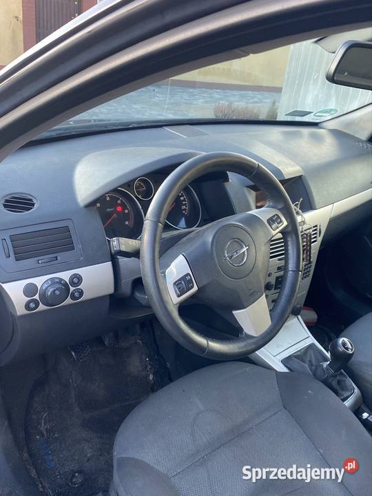 Opel Astra H 2007r 19 33000km Kotlin