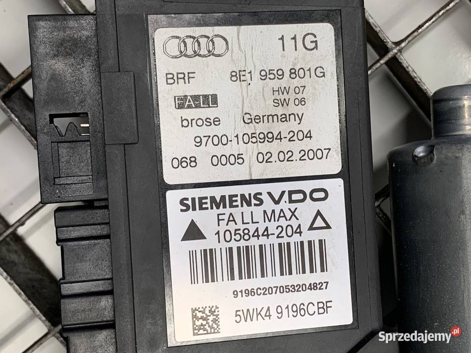 PODNOŚNIK SZYBY LEWY PRZÓD AUDI A4 B6 8E1959801G osobowe