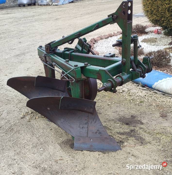 Pług dwuskibowy Pacanów sprzedam