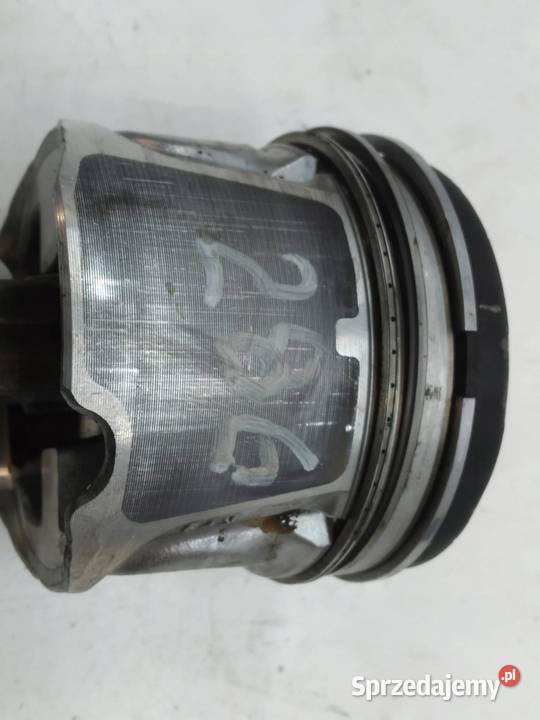 TŁOK KORBOWÓD 20 DCI Renault Koleos I 2007