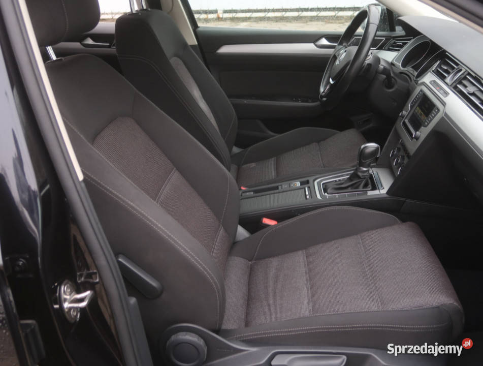 VW Passat 20 TDI czujnik parkowania Łódź