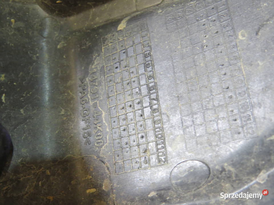 SUZUKI AVENIS 125 bok boczek owiewka zaślepka Warszawa