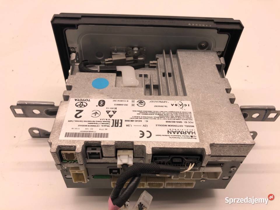 RADIO TOYOTA AURIS II 868400F020 1318 ODTWARZACZ Części samochodowe