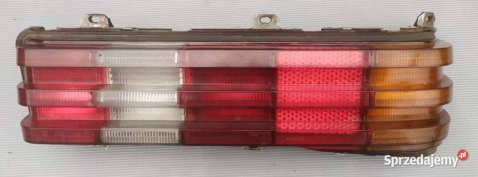 MercedesBenz W123 1984 Lampa tylna lewa osobowe