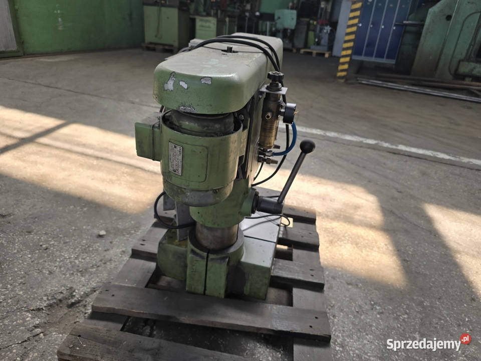 Nitownica radialna BRCKER RN211 18 Biskupice