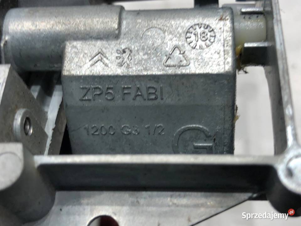 KLAMKA ZEWNĘTRZNA LEWY PRZÓD PEUGEOT 208 I