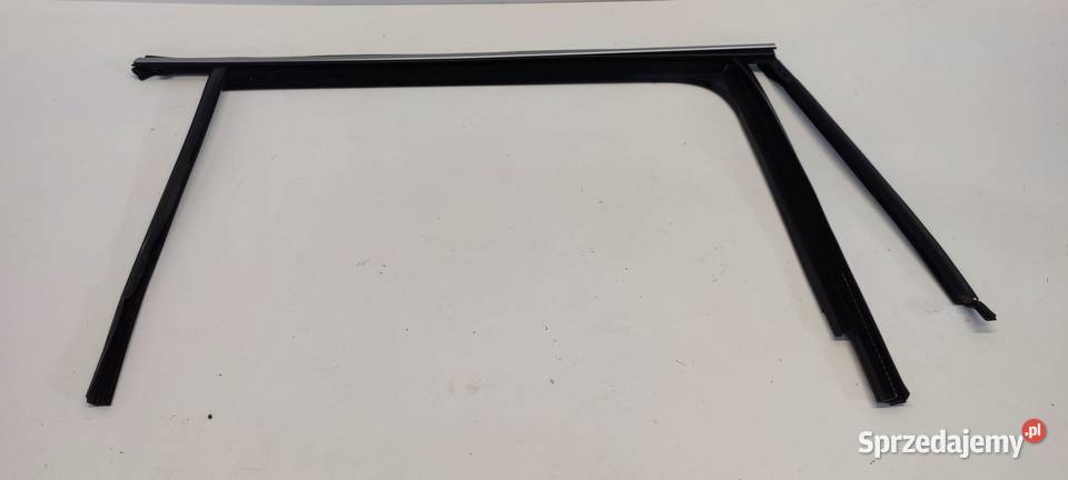 SKODA SUPERB 4 USZCZELKA LISTWA DRZWI PRAWY TYŁ