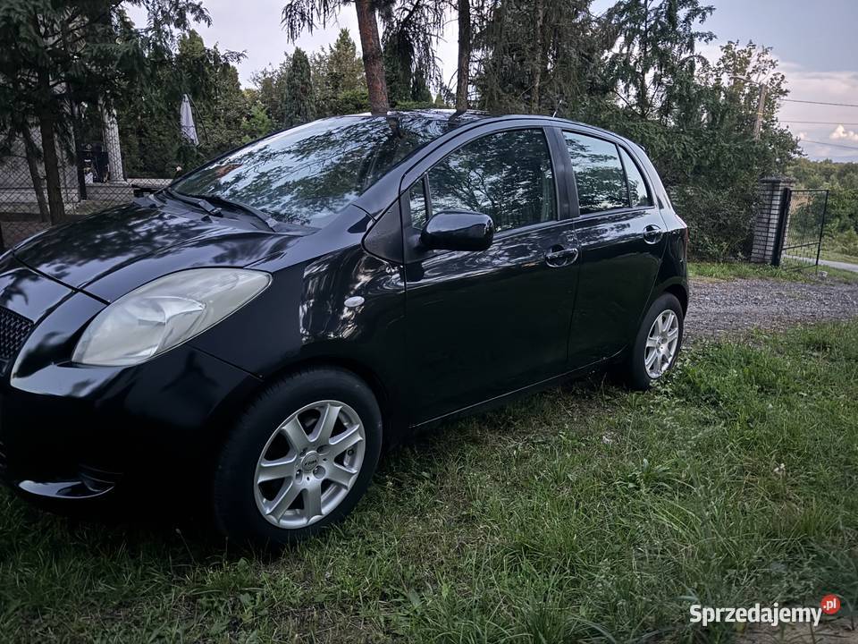 Toyota yaris 2 Rok produkcji 2008 Olszyny