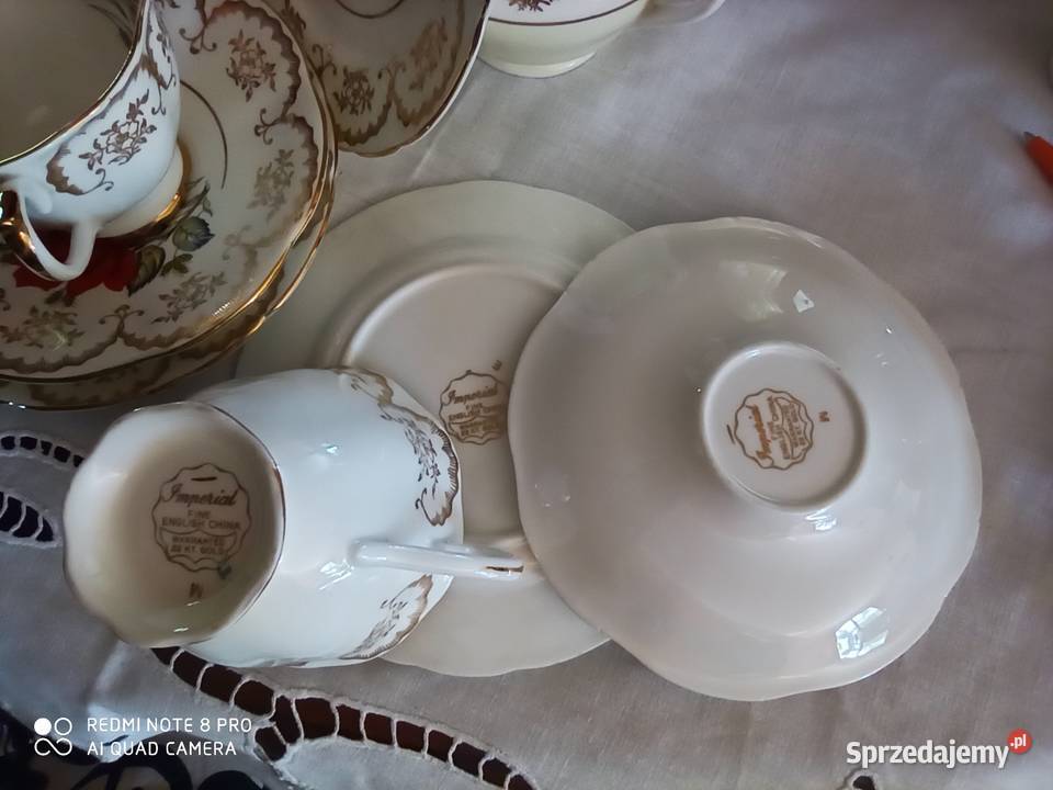 Filiżanka z talerzykiem śniadaniowym
IMPERIAL 22