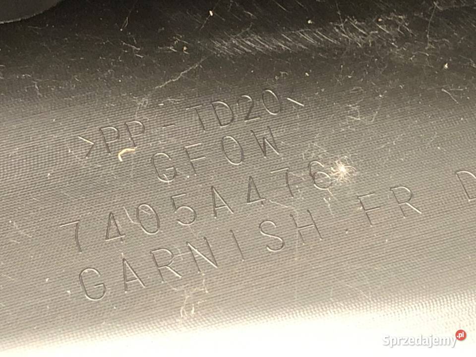 PODSZYBIE MITSUBISHI OUTLANDER III 7405A476 SUV