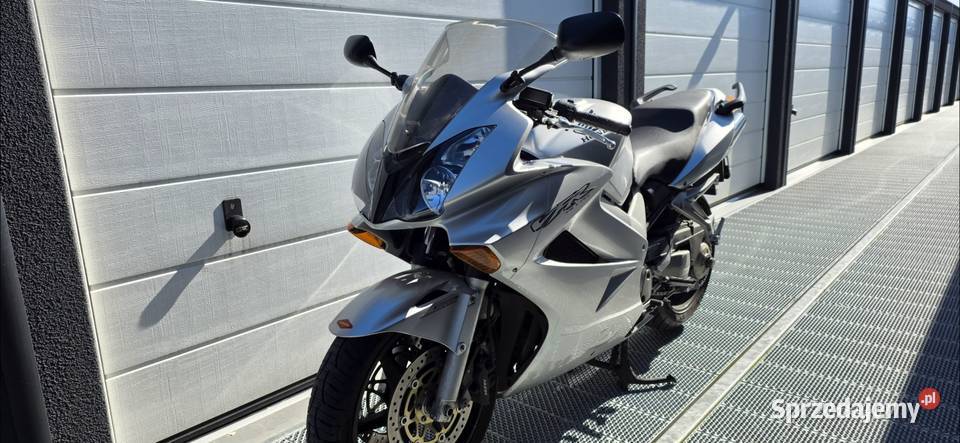 Honda vfr 800 vtec rc46 łódzkie Wróblew