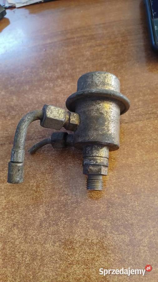 REGULATOR CIŚNIENIA PALIWA AUDI 80 B4 100 90 osobowe wielkopolskie Rakoniewice
