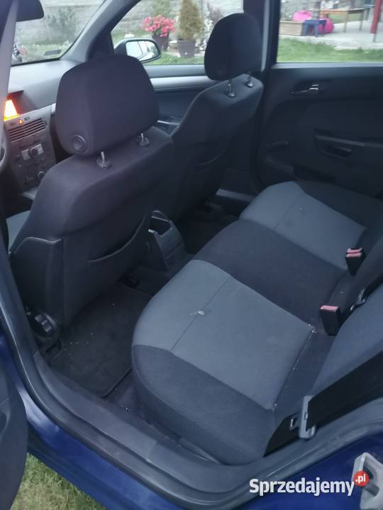 Opel Astra H 19 Rok produkcji 2005 Astra opolskie Namysłów