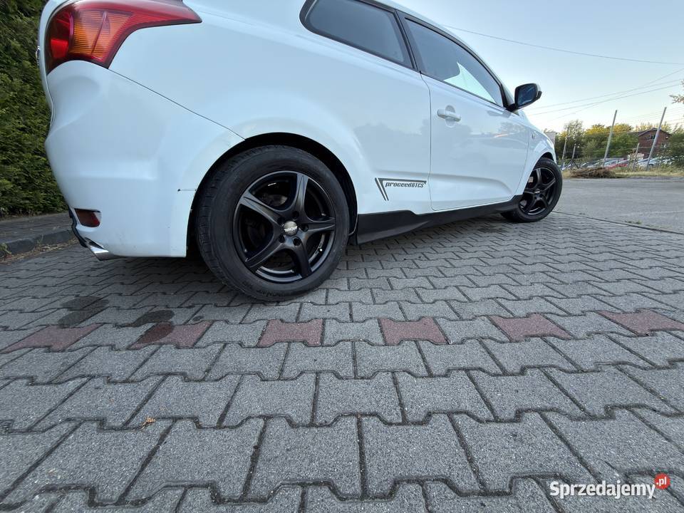 KIA Pro Ceed coupe 2010 biały Sosnowiec
