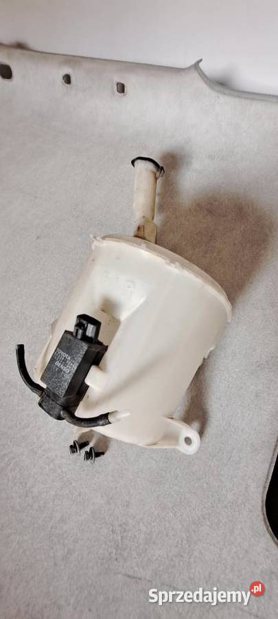 części Toyota Yaris Verso 2003