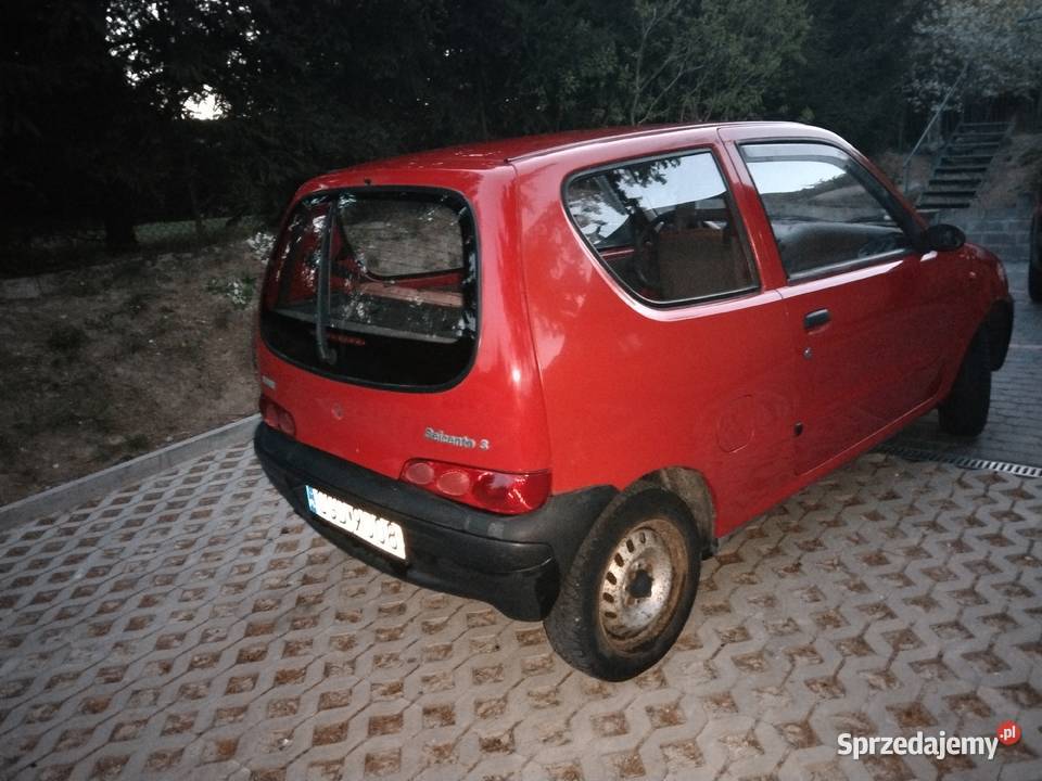 Fiat Seicento 900 czerwony Golub-Dobrzyń