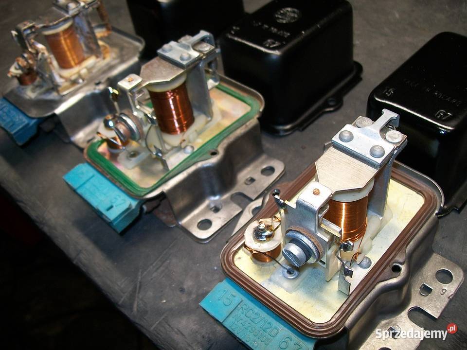 FIAT 125 125P REGULATOR NAPIĘCIA 12V ORYGINAŁ Świerzawa