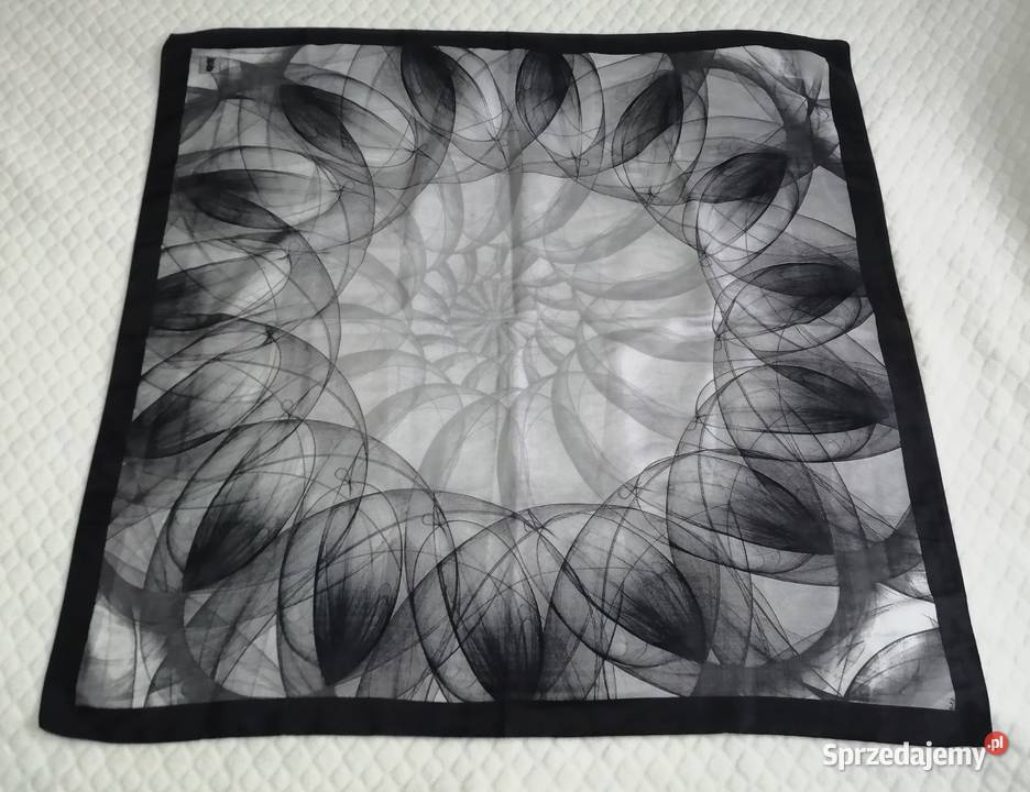 Apaszka czarny szary wzory geometryczne 91x91 śląskie Czeladź