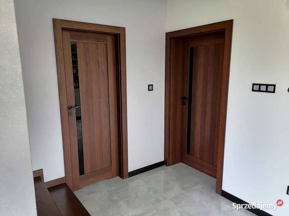 DRZWI Z OŚCIEŻNICAMI REG I MONTAŻEM W NOWYCH Sędziszów Małopolski sprzedam