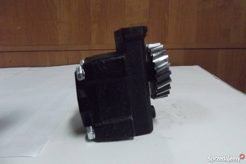 Pompa olejowa Zetor silniki 4ro cylindrowe Maszyny rolnicze Parczew