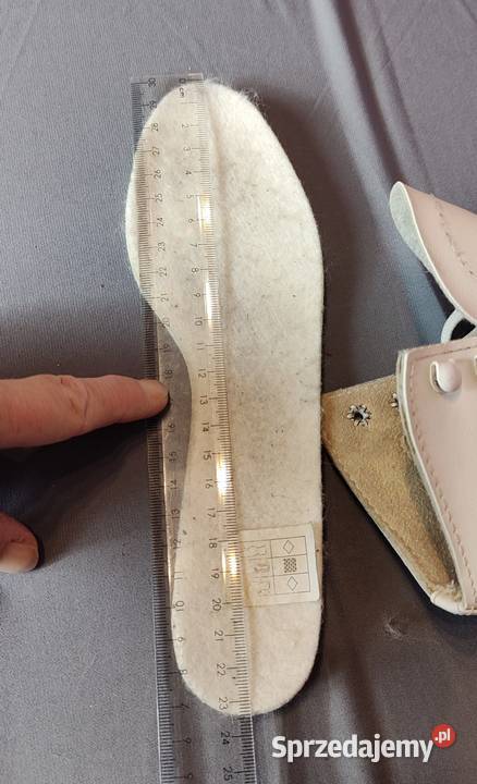 Łyżwy figurowe BOTAS ocieplane rozmiar 37 Łyżwiarstwo i hokej małopolskie Jasień