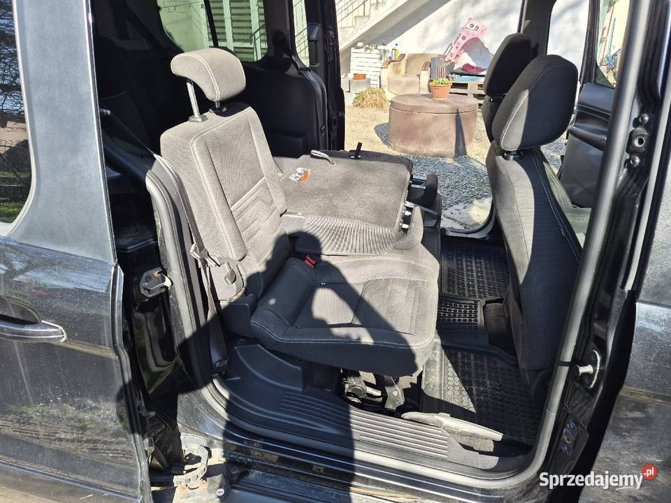Sprzedam Ford Tourneo conect Strzyżów