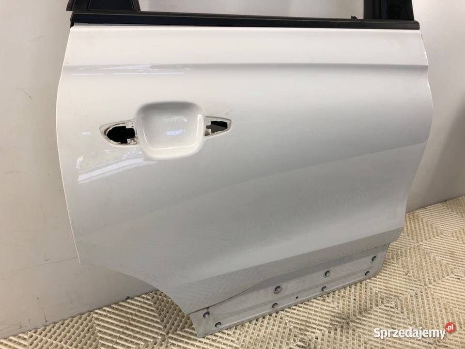 DRZWI PRAWY TYŁ OPEL CROSSLAND Crossover