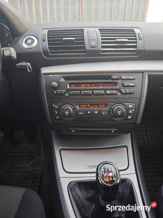 BMW Seria 1 e87 120Dklimatyzacja2 kpl kół1 wł 9 Rok produkcji 2006 Seria 1