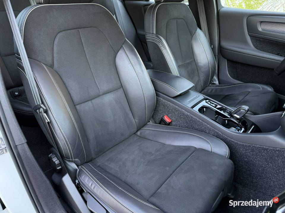 Volvo XC 40 20 B4 RDesign Faktura VAT 23 harman 162000km Tarnowskie Góry