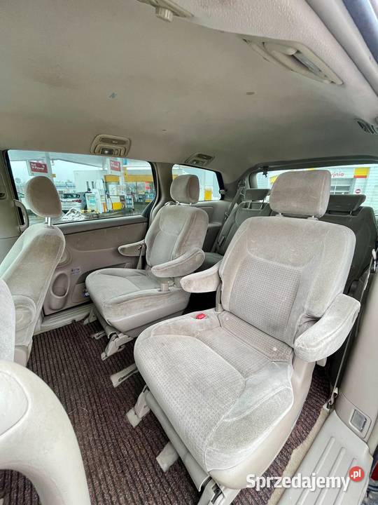 Toyota Sienna 35 Gaz 7 osób OC i PT na Warszawa