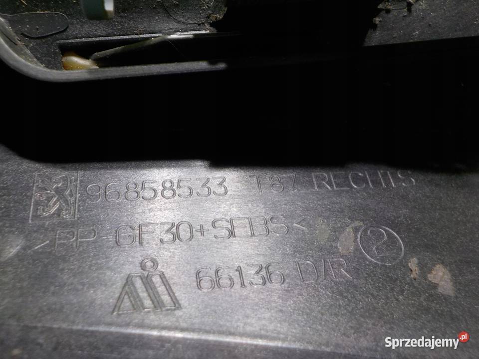 PEUGEOT 5008 I 16 HDI 10r 5D listwa szyby slupka mazowieckie Suków