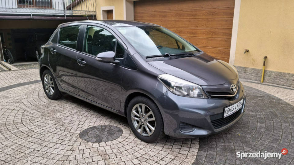 Toyota Yaris 69 Kamera Cofania Super Stan 69KM Płońsk