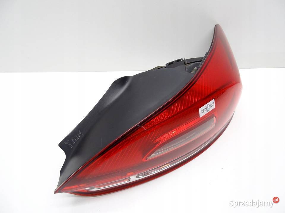LAMPA PRAWY TYŁ PRAWA TYLNA W BŁOTNIK 1K8945096G osobowe małopolskie
