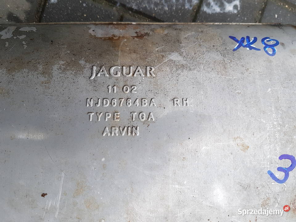 JAGUAR XK8 XKR X100 42 TLUMIK NJD 6784BA NJD