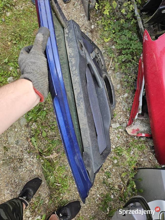 Drzwi lewy tył alfa 164 lewy tył