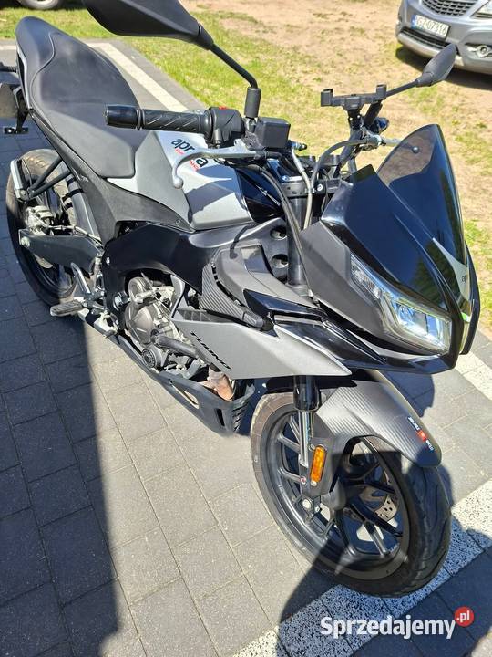 Sprzedam Aprilia Tuono 125 2022r