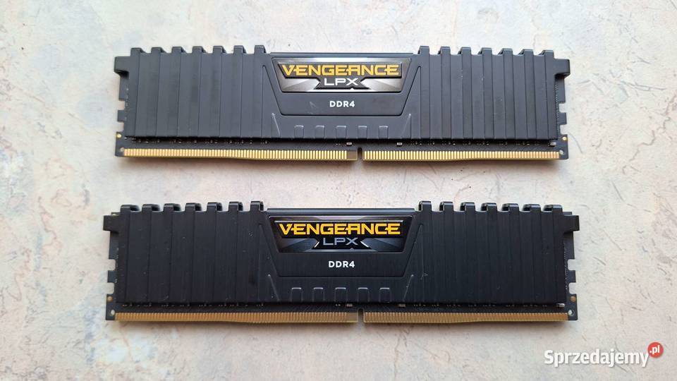 32GB DDR4 3200MHz CL16 Corsair Vengeance LPX Kraków