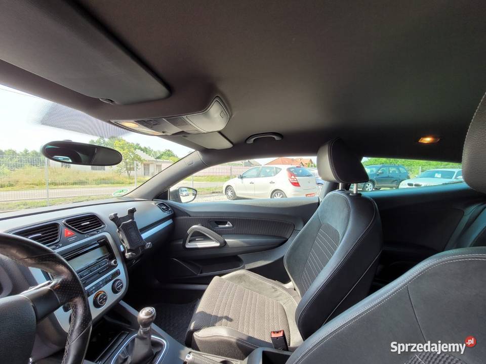 Volkswagen Scirocco 2009 benzyna 160 koni VAT marża sprzedam