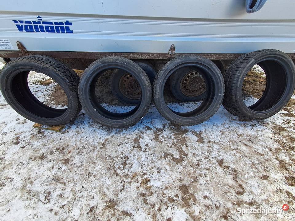 Opony 22545R18 Pirelli SottoZero 3 DOT4420