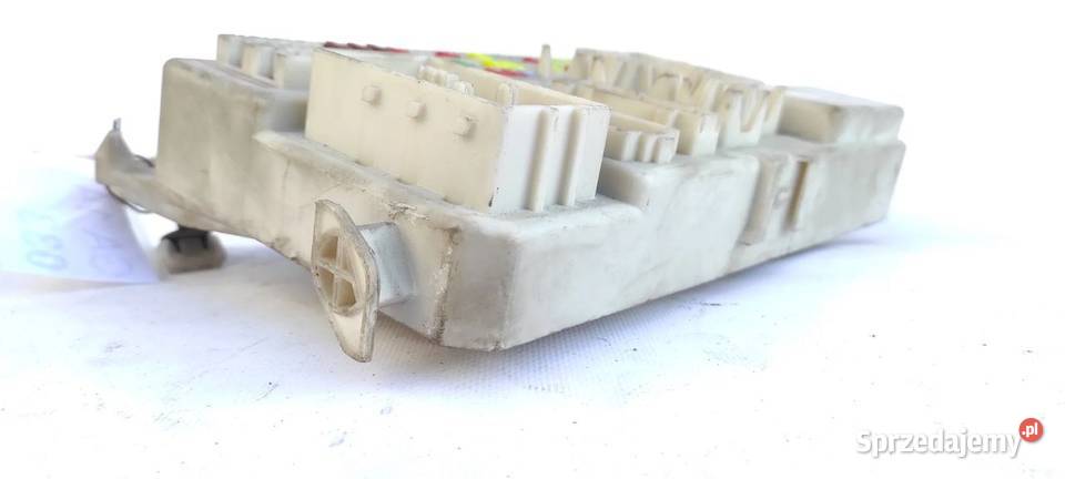 20032009 Mazda 3 I BSI skrzynka bezpieczników Skrzynki bezpieczników Włoszczowa sprzedam