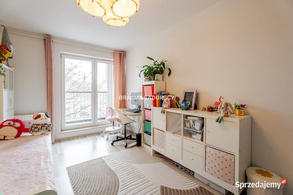 Mieszkanie 5758m2 Kraków Aleja Jana Pawła II sprzedam