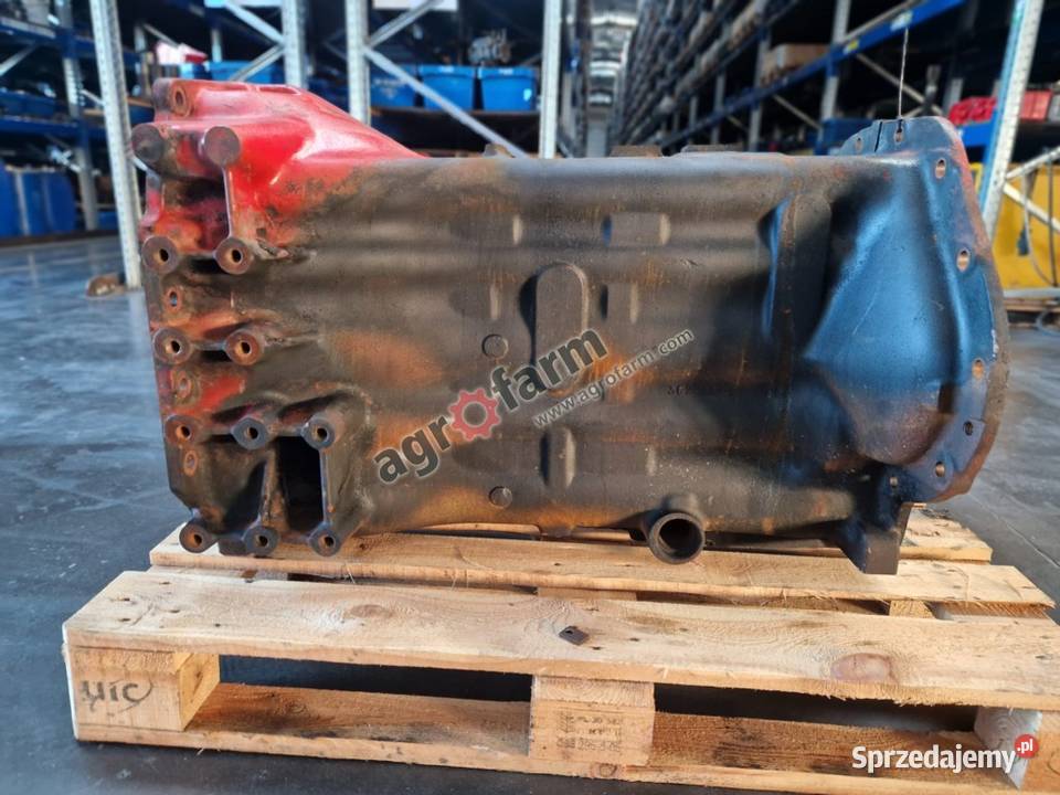 Obudowa skrzyni biegów McCormick MTX 155 Byków