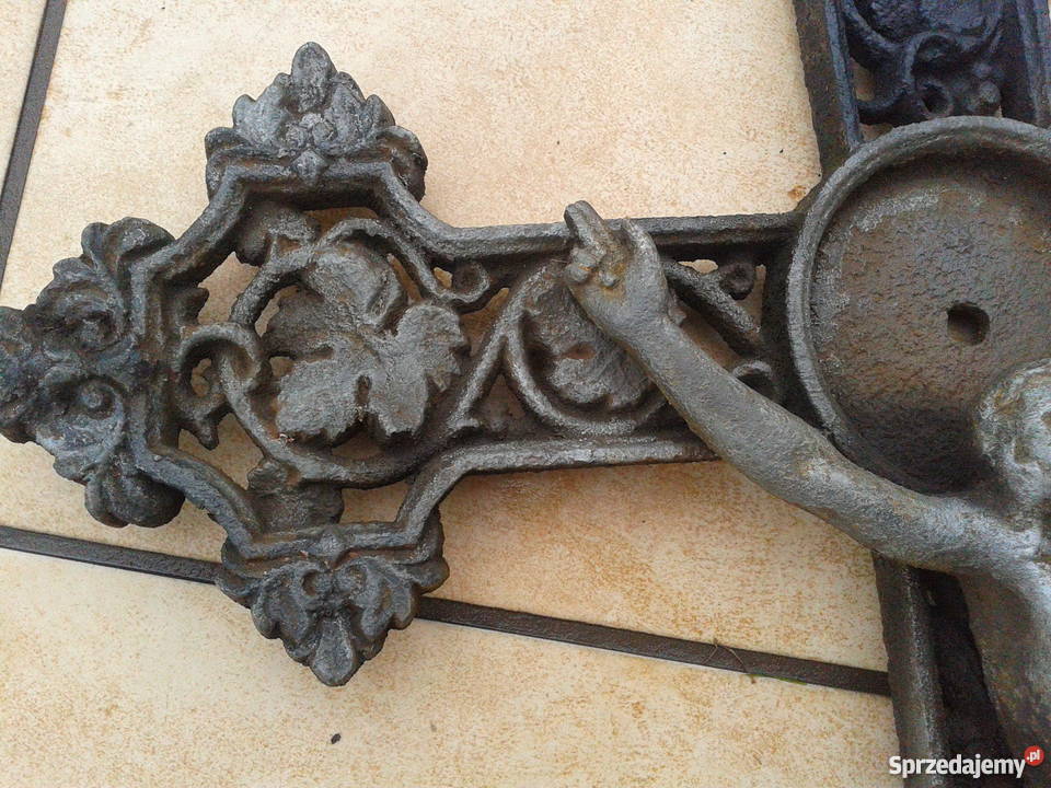 Zabytkowy krzyz nagrobny 150x60odlew zeliwo Kozy sprzedam