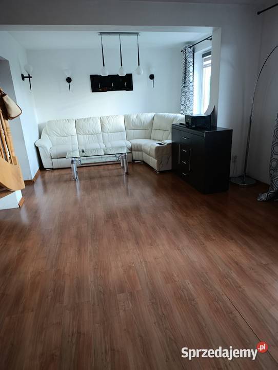 Dwupoziomowe mieszkanie 90 mkw piwnica Nieruchomości zachodniopomorskie Stepnica