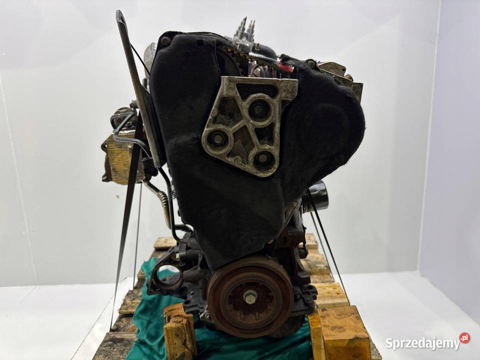 SILNIK F9Q760 Renault Trafic 19 DCI 101 pompa osobowe Motoryzacja Chełm