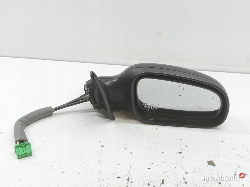 LUSTERKO PRAWE 7PIN Volvo V70 II 19992007