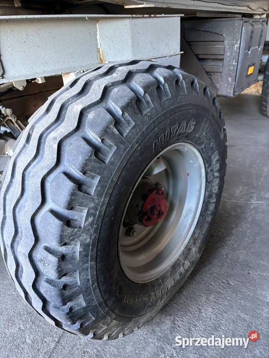 sprzedam opony rolnicze 11580153 do d46 d47 Wrzeczko