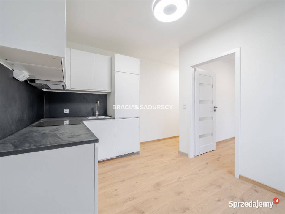 Sprzedaż mieszkania Skawina 50m2 3 pokoje małopolskie